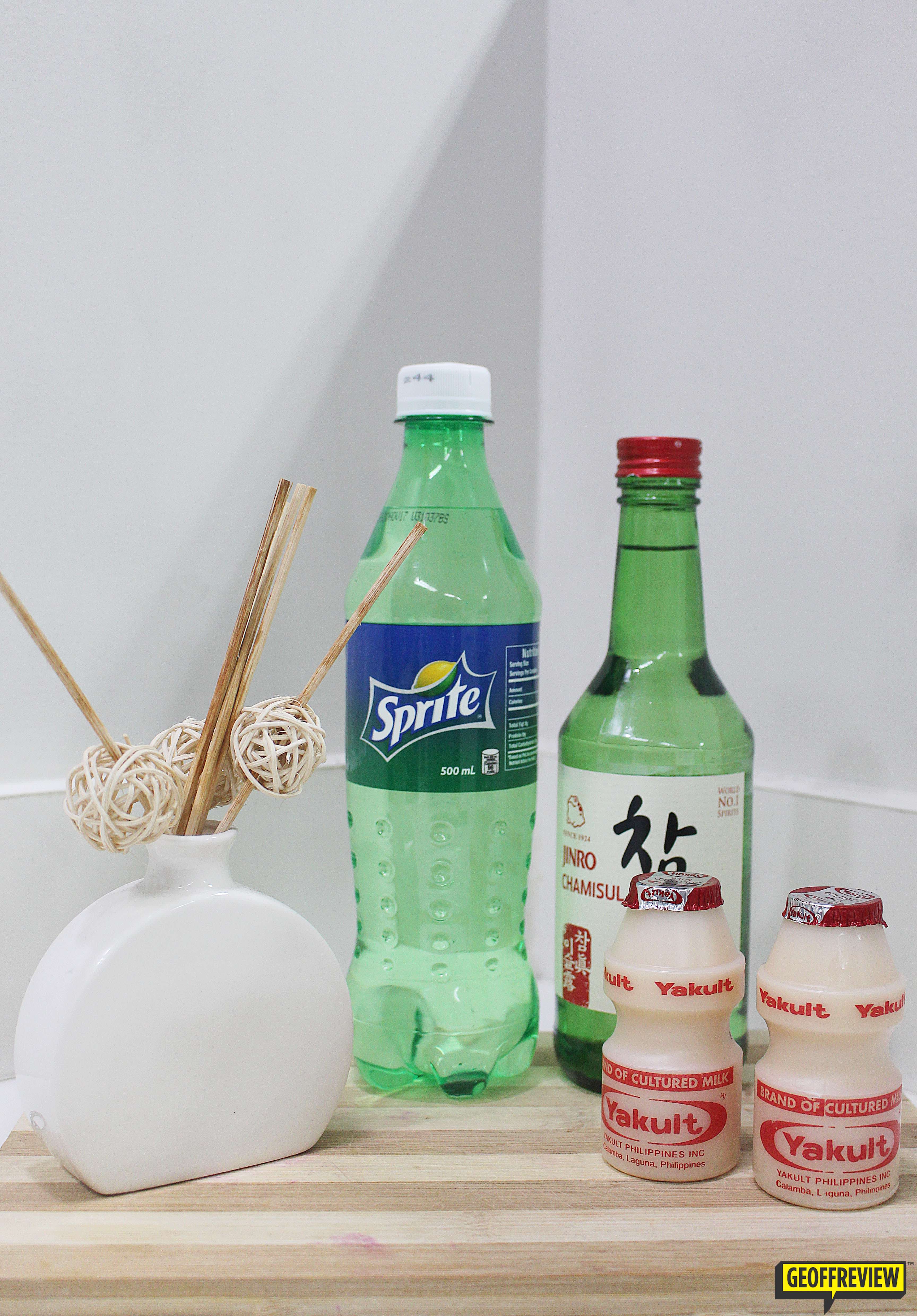 How To Make Yakult Soju Recipe (YAKULT MIX DRINK) Geoffreview